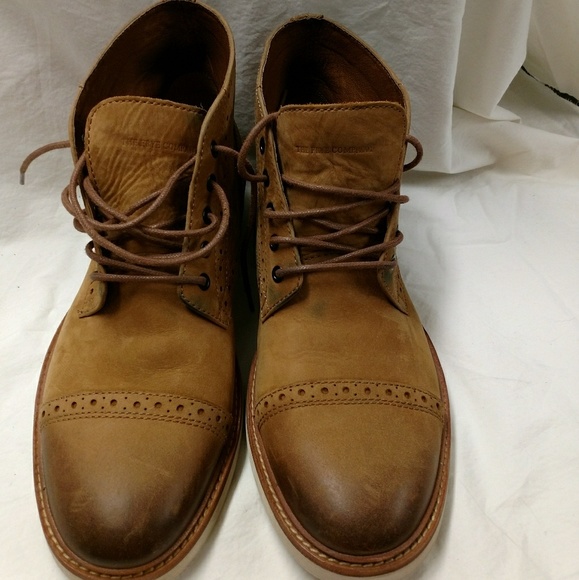 mens brogue chukka boots